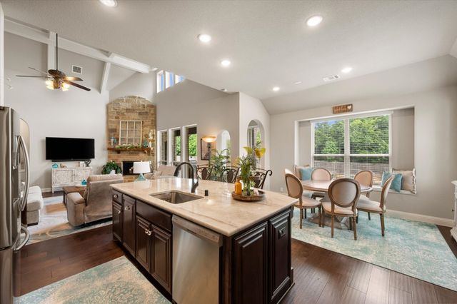 445 Rusty Run Drive, Midlothian, TX 76065