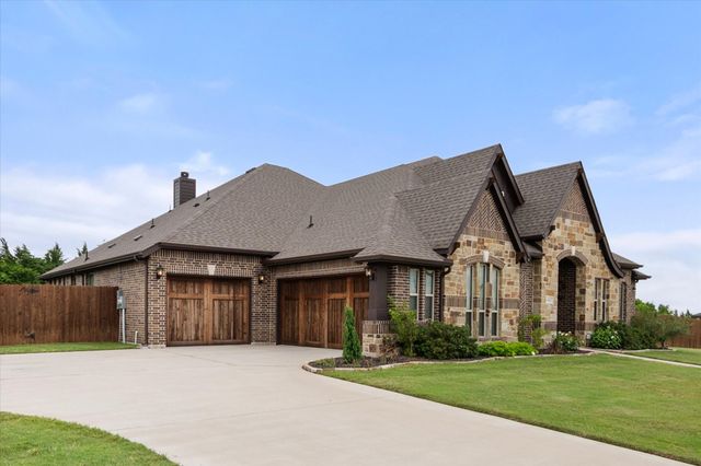 445 Rusty Run Drive, Midlothian, TX 76065