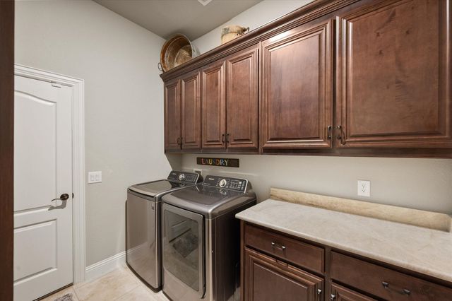 445 Rusty Run Drive, Midlothian, TX 76065