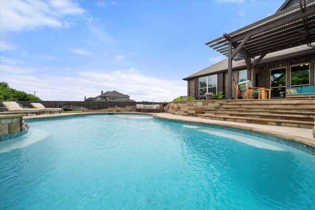 445 Rusty Run Drive, Midlothian, TX 76065
