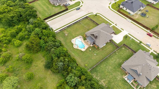 445 Rusty Run Drive, Midlothian, TX 76065