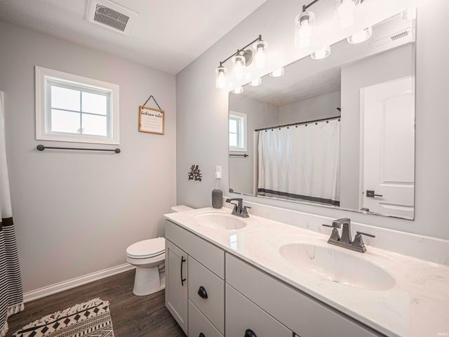 11346 Naas Drive, Evansville, IN 47725