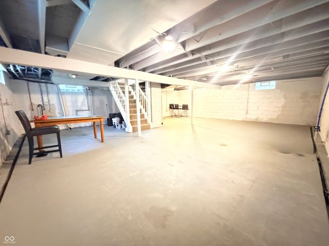 1705 E Kelly Street, Indianapolis, IN 46203