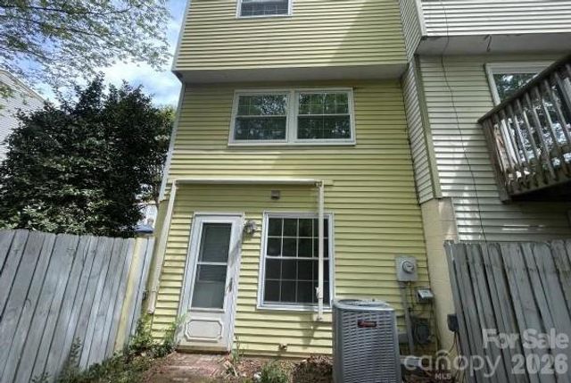 7352 Pebblestone Drive A, Charlotte, NC 28212
