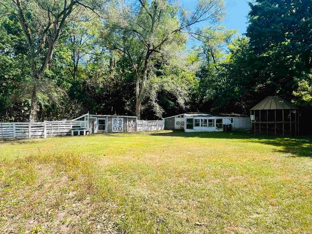 2389 S Wallick Road, Peru, IN 46970