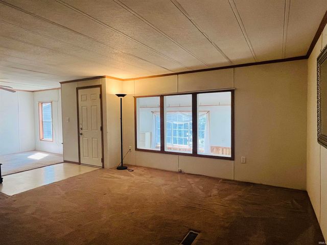 2389 S Wallick Road, Peru, IN 46970