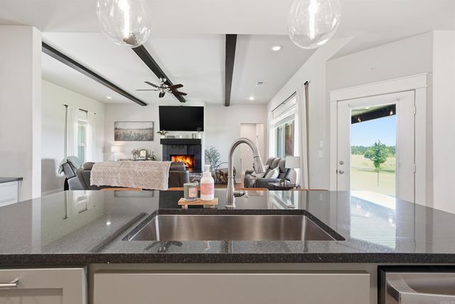 10549 Highway 298, Benton, AR 72019