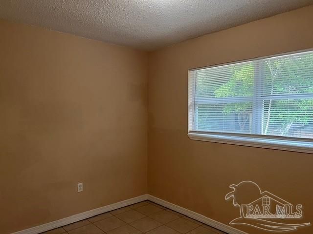 3229 Maplewood Dr, Gulf Breeze, FL 32563