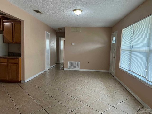 3229 Maplewood Dr, Gulf Breeze, FL 32563
