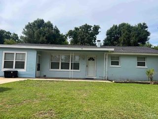 3229 Maplewood Dr, Gulf Breeze, FL 32563