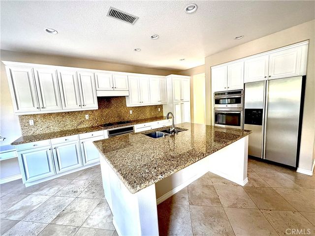 16 Kingsway, Ladera Ranch, CA 92694