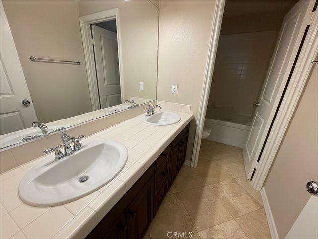 16 Kingsway, Ladera Ranch, CA 92694