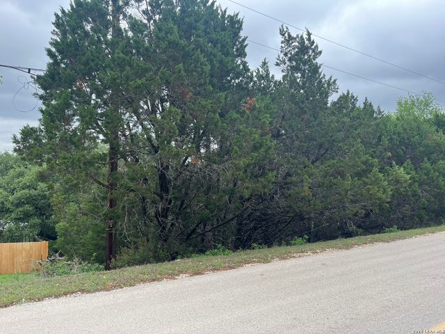 1234 HIGHLAND TERRACE DR, Canyon Lake, TX 78133