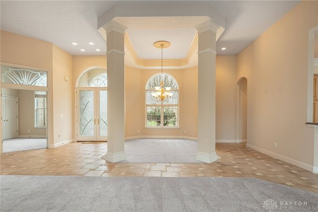 1242 Club View Drive, Centerville, OH 45458