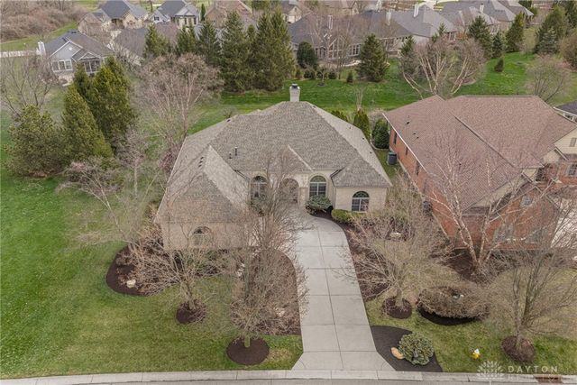 1242 Club View Drive, Centerville, OH 45458