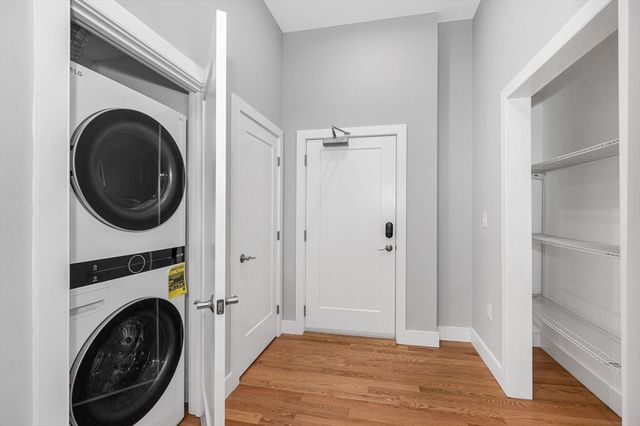 491 Dutton St 320, Lowell, MA 01854