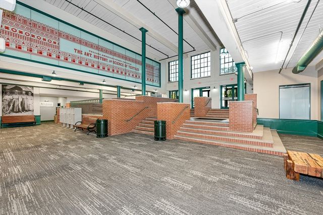 491 Dutton St 320, Lowell, MA 01854