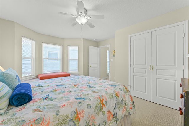 13925 Pirates Beach Boulevard, Galveston, TX 77554