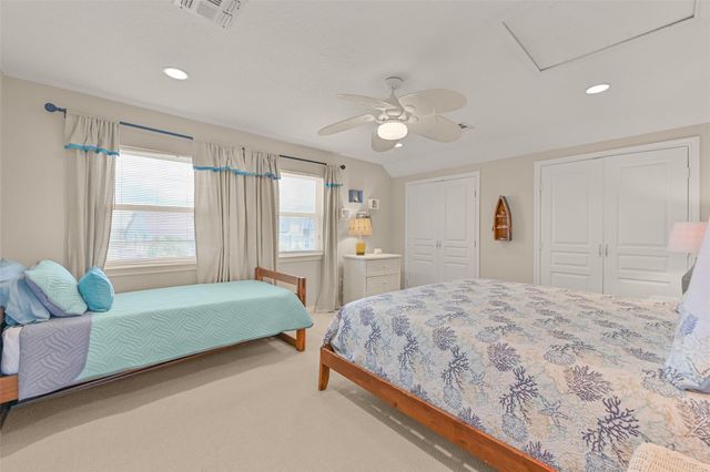 13925 Pirates Beach Boulevard, Galveston, TX 77554