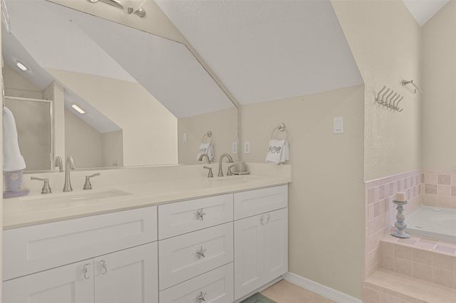 13925 Pirates Beach Boulevard, Galveston, TX 77554