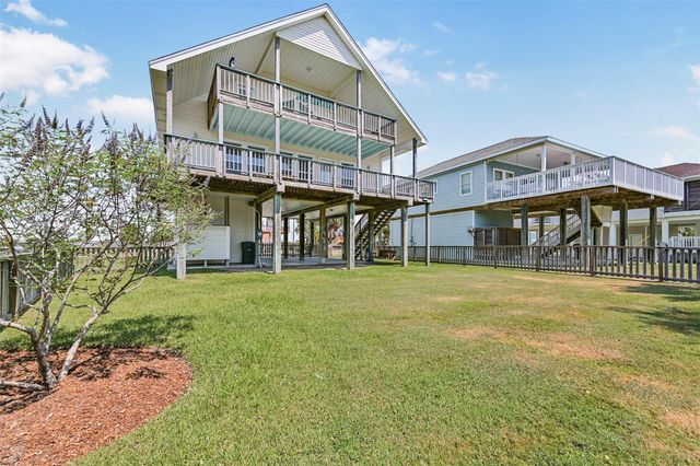 13925 Pirates Beach Boulevard, Galveston, TX 77554