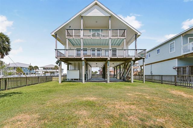 13925 Pirates Beach Boulevard, Galveston, TX 77554