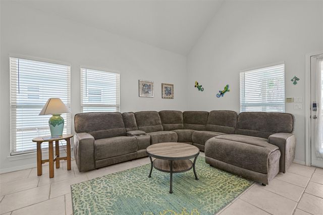 13925 Pirates Beach Boulevard, Galveston, TX 77554