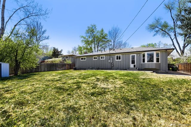 3038 S Akron Court, Denver, CO 80231