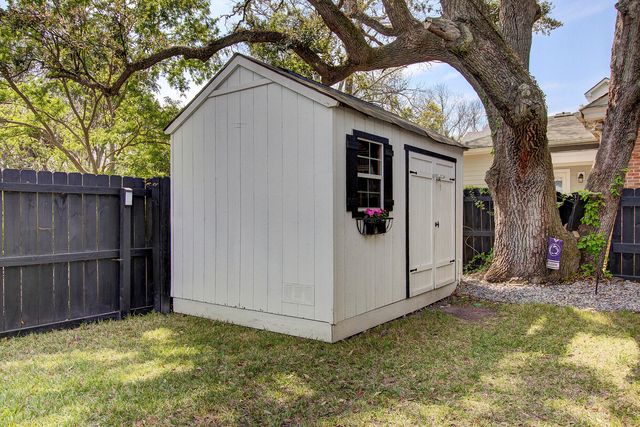 1 Beverly Road, Charleston, SC 29407