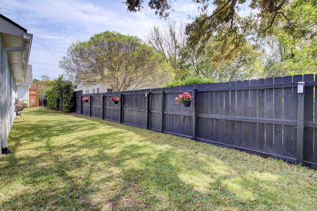 1 Beverly Road, Charleston, SC 29407