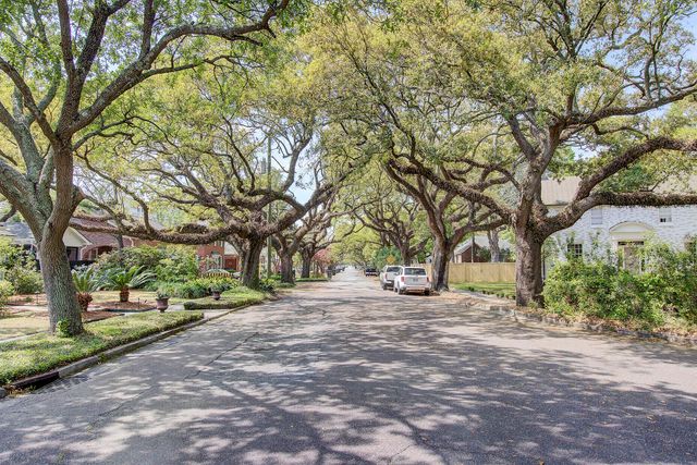 1 Beverly Road, Charleston, SC 29407