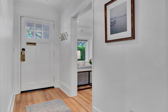 1 Beverly Road, Charleston, SC 29407