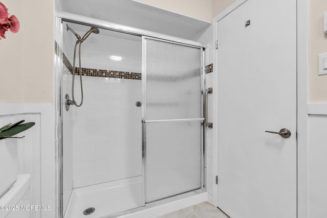 218 Medford Court A, Manalapan, NJ 07726