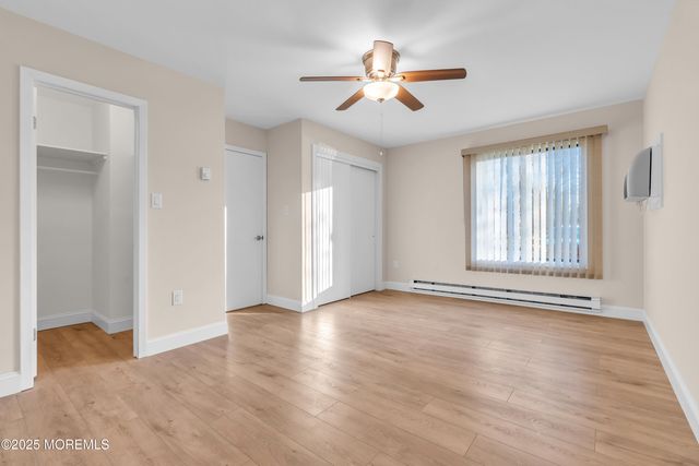 218 Medford Court A, Manalapan, NJ 07726