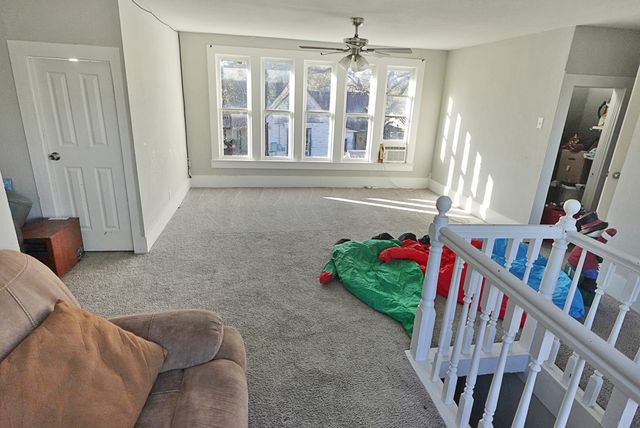 241 W Ross Avenue, De Leon, TX 76444