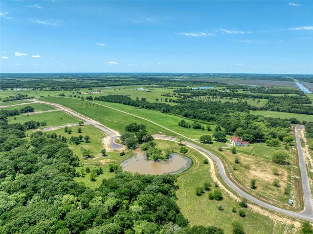 210 Waters Edge Way, Dodd City, TX 75438