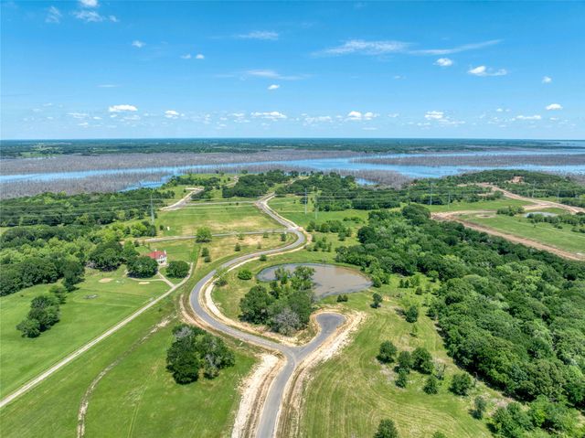 210 Waters Edge Way, Dodd City, TX 75438