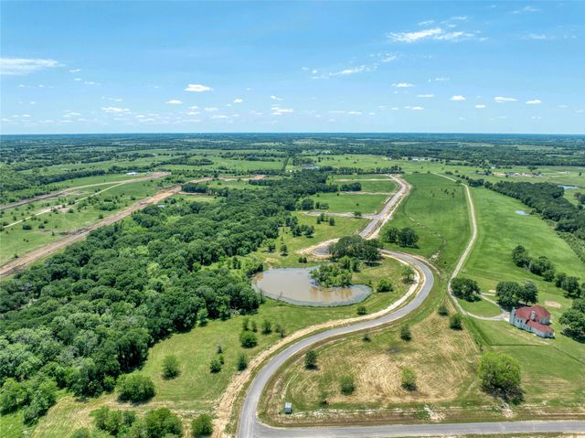 210 Waters Edge Way, Dodd City, TX 75438