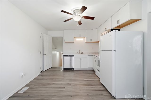 110 Teakwood Lane, Springboro, OH 45066