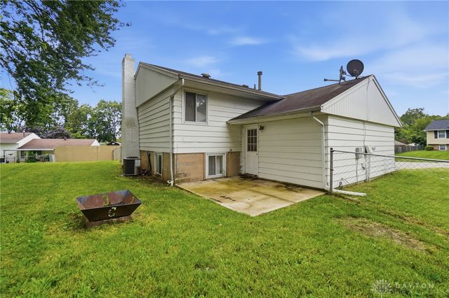 110 Teakwood Lane, Springboro, OH 45066