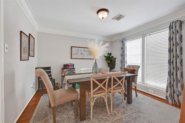 5515 Court Of York, Houston, TX 77069