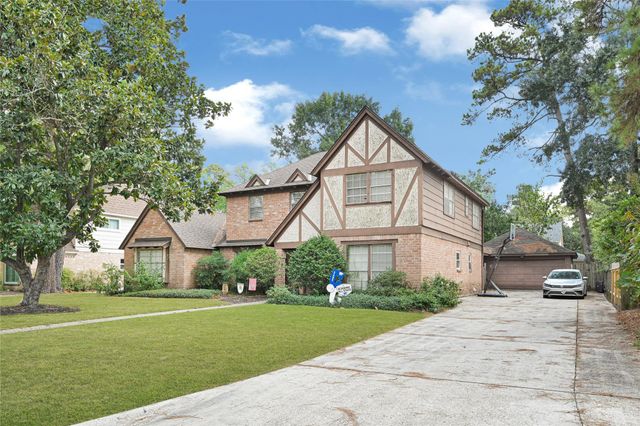 5515 Court Of York, Houston, TX 77069