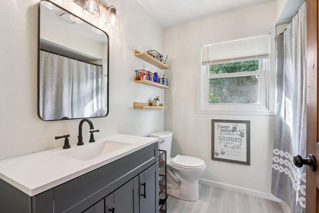 14045 W Beechwood TRAIL, New Berlin, WI 53151