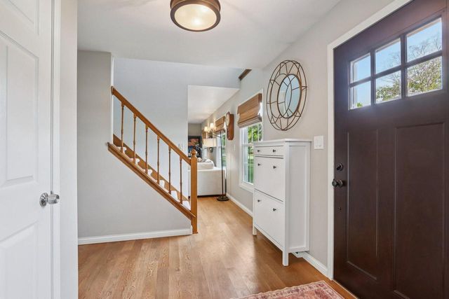 14045 W Beechwood TRAIL, New Berlin, WI 53151