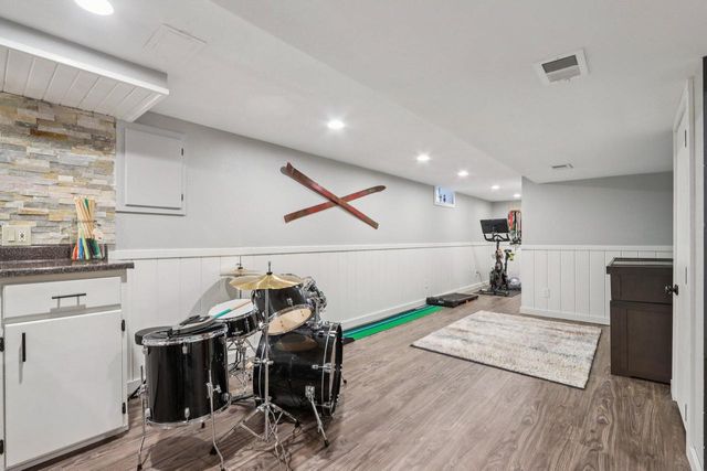 14045 W Beechwood TRAIL, New Berlin, WI 53151