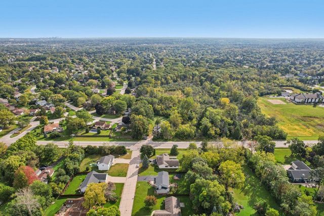 14045 W Beechwood TRAIL, New Berlin, WI 53151