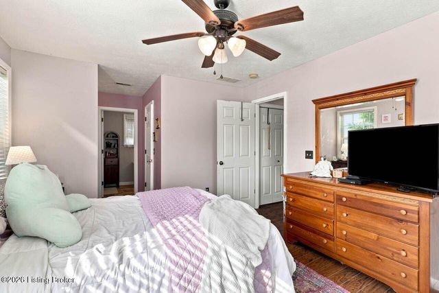1117 Leathers Ln, Frankfort, KY 40601