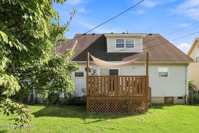 1117 Leathers Ln, Frankfort, KY 40601
