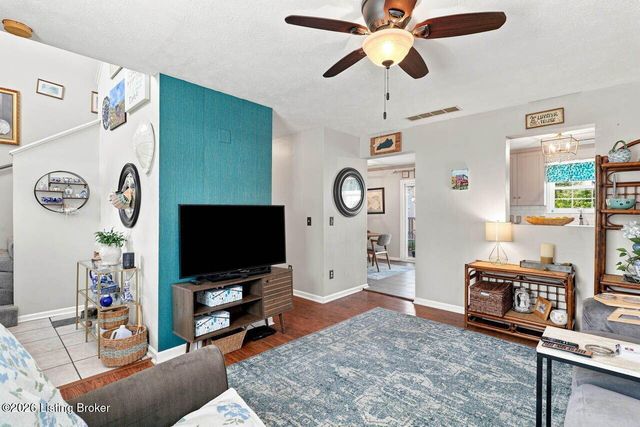 1117 Leathers Ln, Frankfort, KY 40601