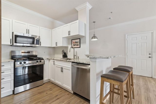 3307 S KIRKMAN ROAD 110, Orlando, FL 32811